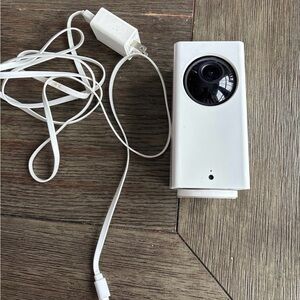 Wyze cam pan security camera/ baby monitor